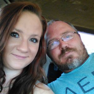 Meet your Posher, Easha